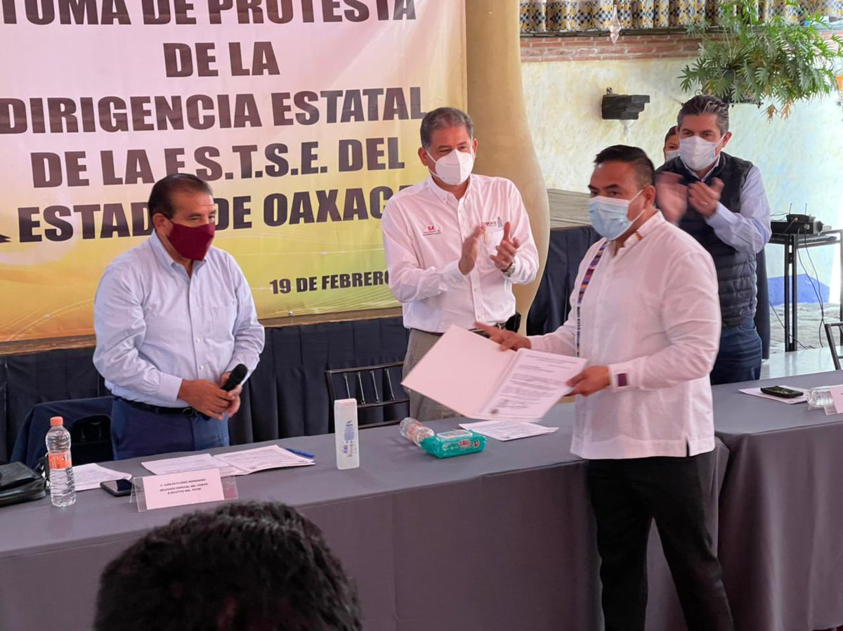 OaxacaNewsMedia tweet media