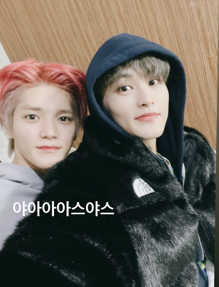 L0VES0NGG's tweet photo. aweeeee #markee #leetaeyong https://t.co/UyaFTJARws