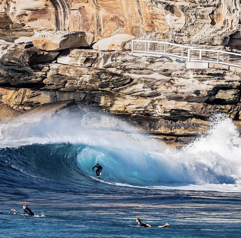 surfingmaps's tweet photo. Bronte Beach barrels. Sydney offers a variety of surf breaks from the north through to the south, with 5 beaches listed as National Surfing Reserves. Explore our interactive map online today. 📷 @tye_bphoto #sydney #visitnsw #surfing https://t.co/kr8HKjJ9YO