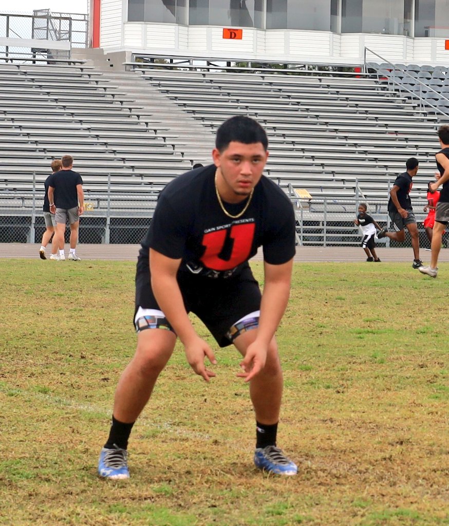 "Big things come in small packages and that is exactly what you get with Blas. The progress he made from Day 1 to Day 2 was profound and definitely earned him the most improved LB of the camp. He dominated during the pass rush segment." - Coach Hodge