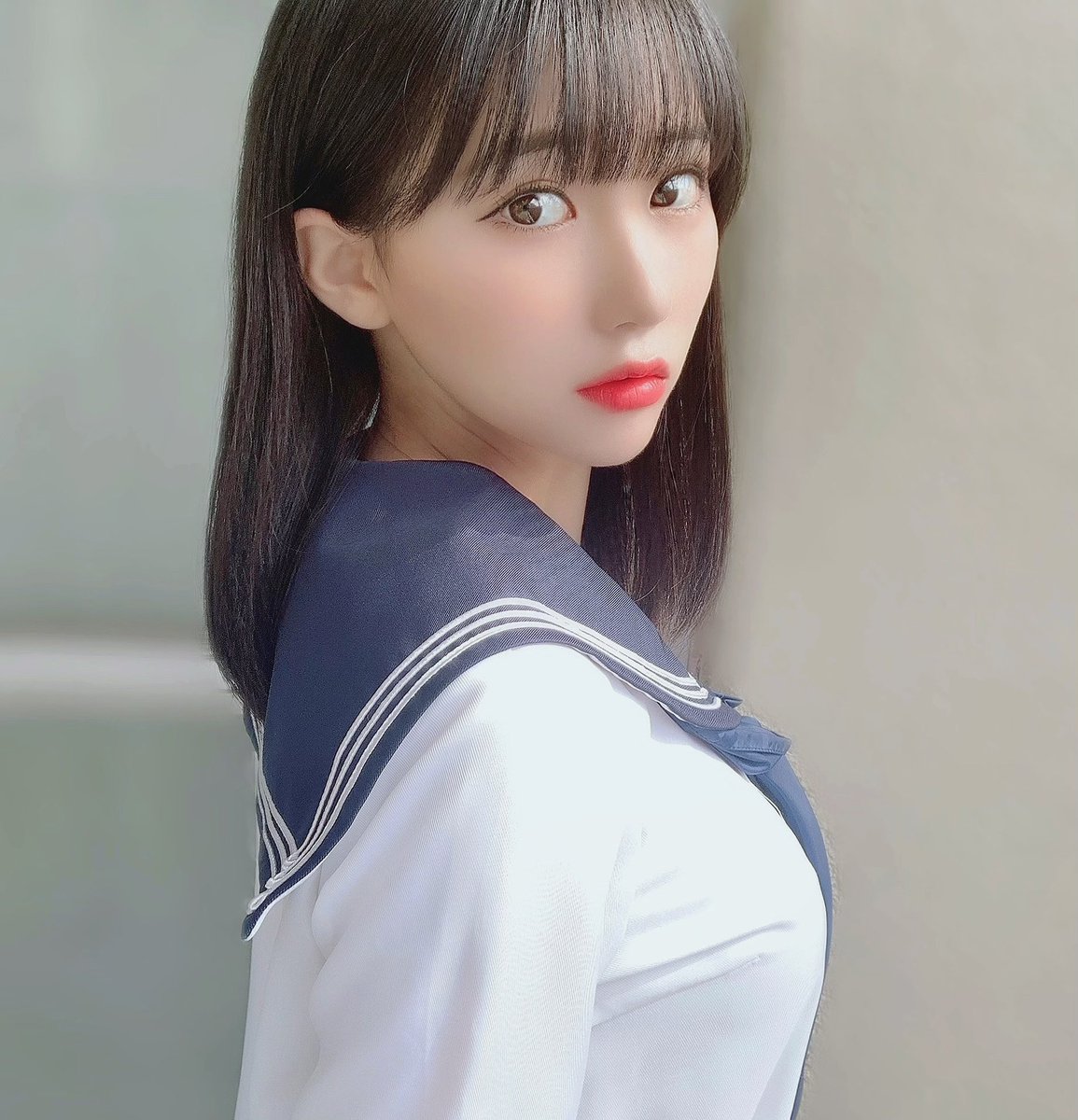 田中 美久 19歳のみくりんです セーラー服もキツくなってきちゃったかなって思うけど いつまで経っても 今 青春 田中 美久 19歳のみくりんです セーラー服もキツくなってきちゃったかなって思うけど いつまで経っても 今 青春