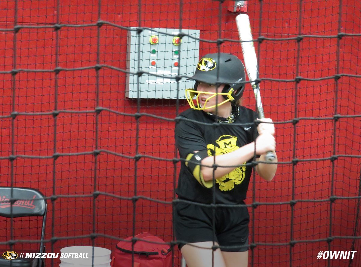 MizzouSoftball's tweet photo. Ready to go.

#OwnIt🐯🥎 https://t.co/BmTKpbjnSv