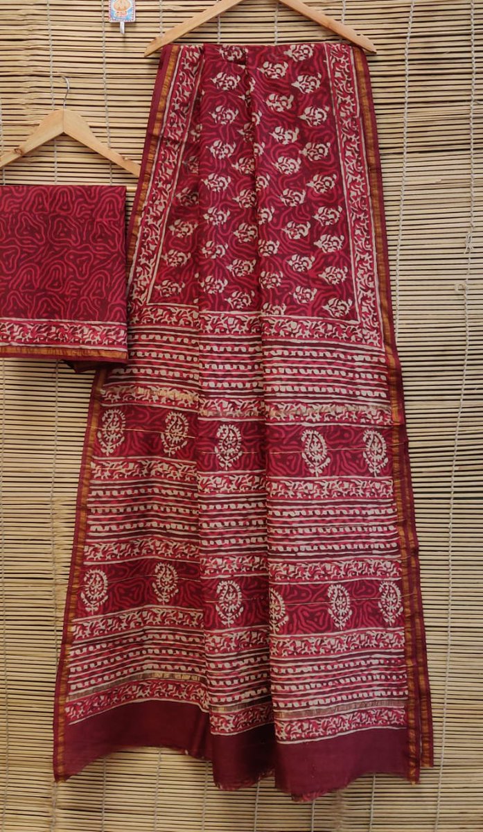 MannSatheStore's tweet image. Cotton #Chanderis 

3-Pc Dupatta suit sets

#MannSa 

Hand block prints

#Handblocks