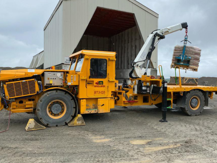 im_mining's tweet photo. .@NewGoldInc's @NewAfton #copper &amp; #gold #blockcave mine in BC has purchased a @MacLeanEng #batteryelectric #boomtruck, plus two electric UG trucks &amp; one electric LHD. The vehicles are an important step in its C-zone development &amp; #GHG reduction targets https://t.co/PaiIRc4lib https://t.co/QwZjLGjAdA