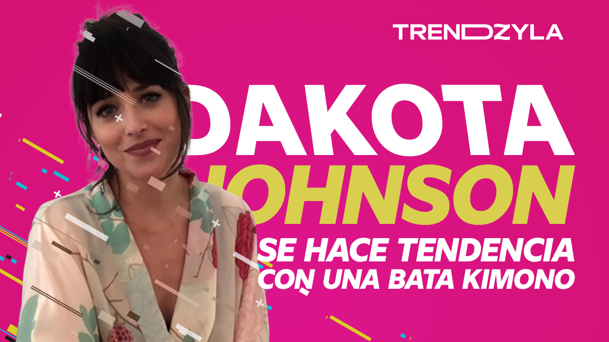 trendzyla's tweet photo. #DakotaJohnson fue la mejor vestida de la semana tras aparecer en una entrevista usando una bata, ¡Así como lo lees! La nueva tendencia en moda apunta a que si usas una bata kimono con jeans, alcanzarás una sofisticada elegancia, logrando un atuendo cómodo y sexy. #LifeTrendz https://t.co/zTgoSZr33d