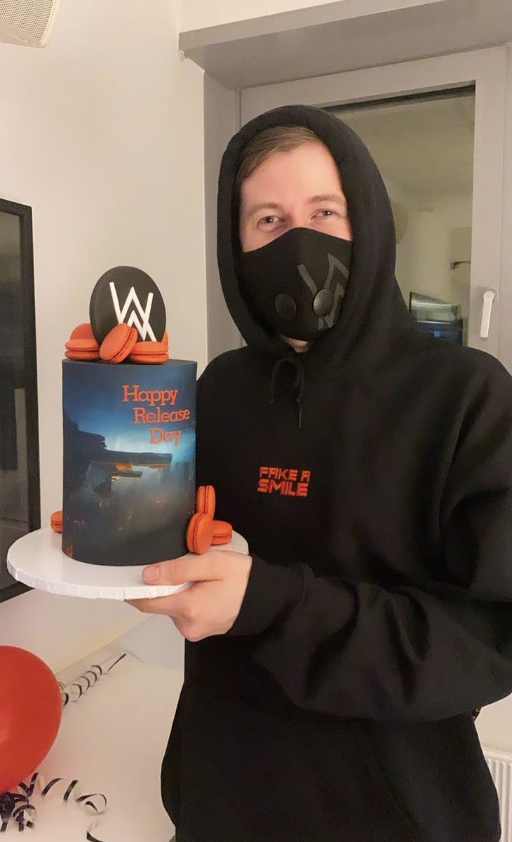 happy release day <a href="/IAmAlanWalker/">Alan Walker</a> 🤩🤩