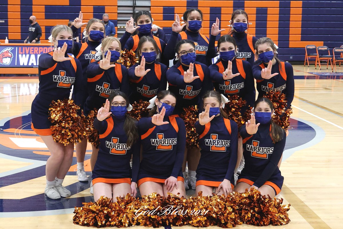 halhenty's tweet image. Liverpool Cheerleaders @NYSPHSAA @cnyhssports @LpoolSportsMed @315_cny #Section3
halhenty.com