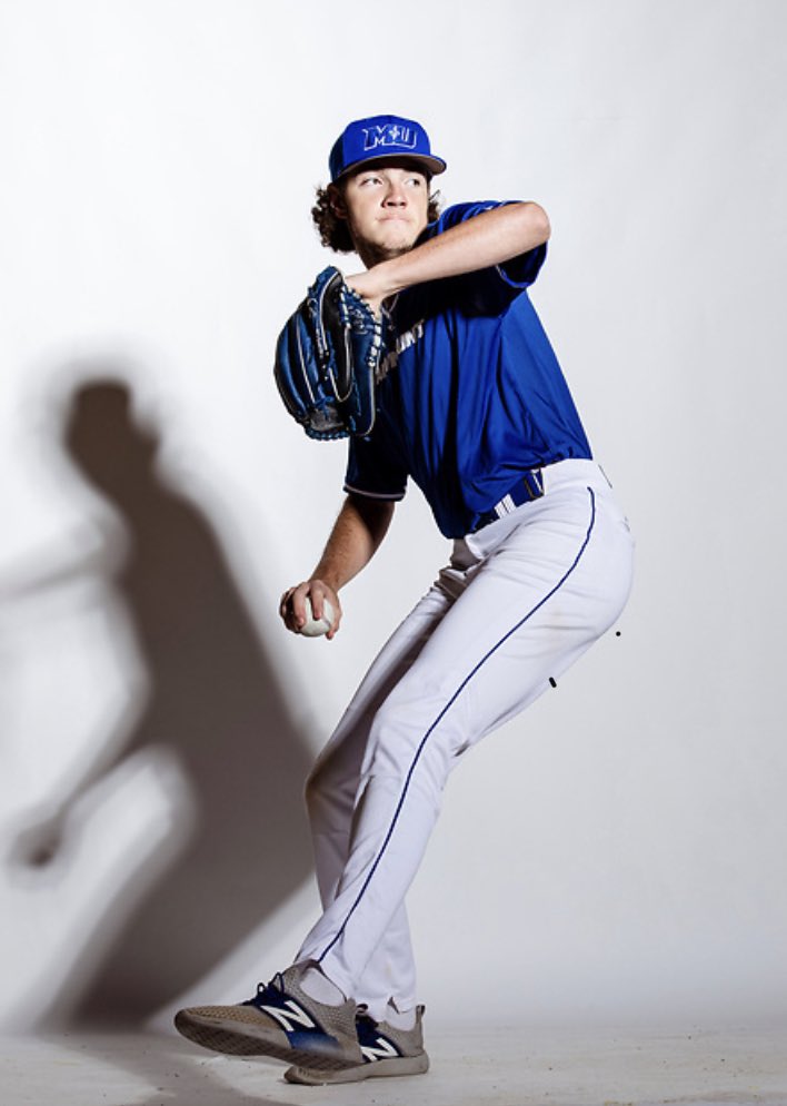 First college picture day for <a href="/klewis2020__/">Kyle Lewis</a>   Wish we could watch in person. No matter it’s exciting to see his dreams come true. Bring the 🔥 Kyle.