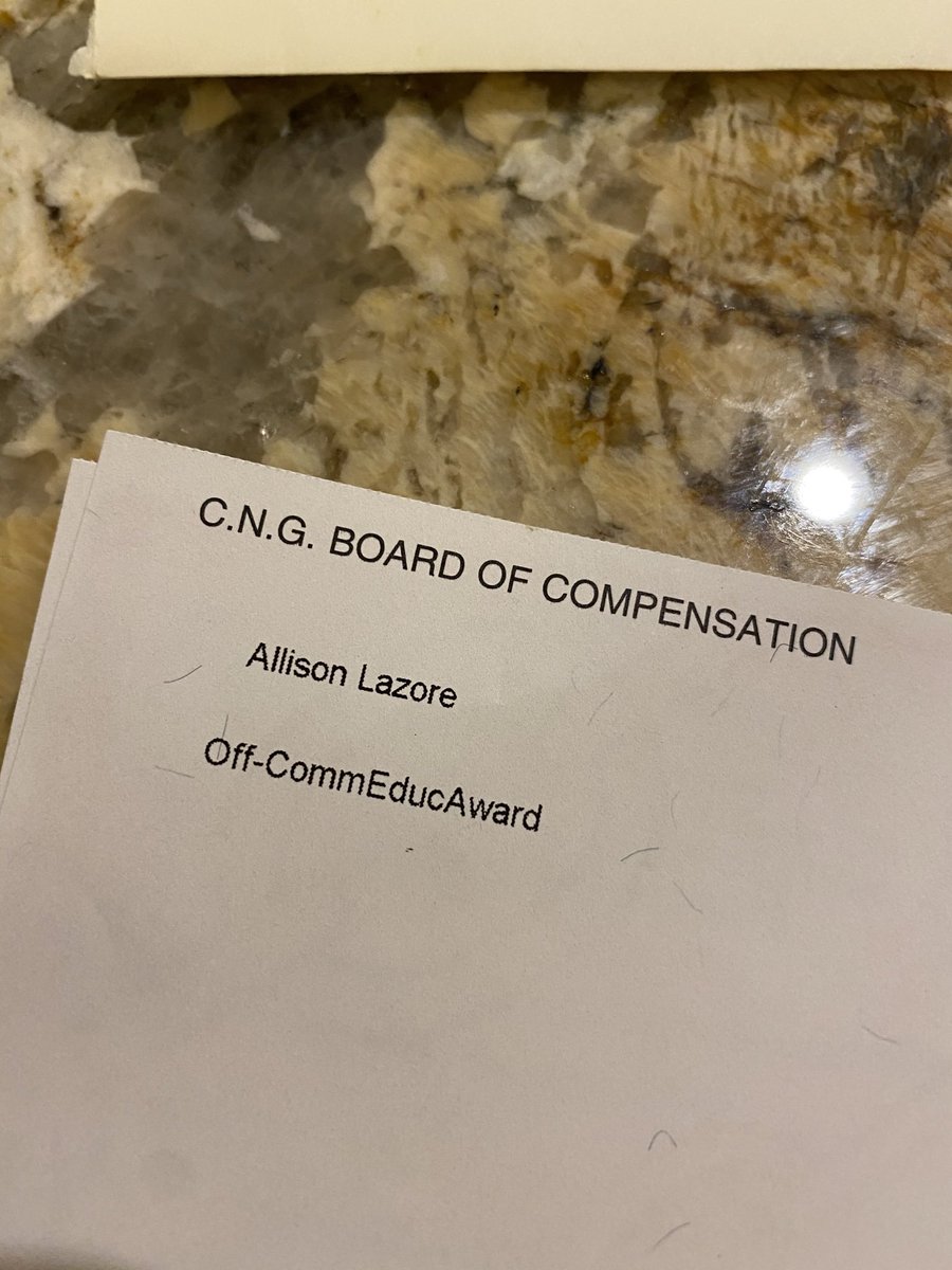 emac113's tweet photo. Proud Mom moment... her first incentive award from BOC.   My Dad was bugging me to send her marks in.. glad I did 😊.  #HardWorkPaysOff #cng https://t.co/wCMt5cK44j