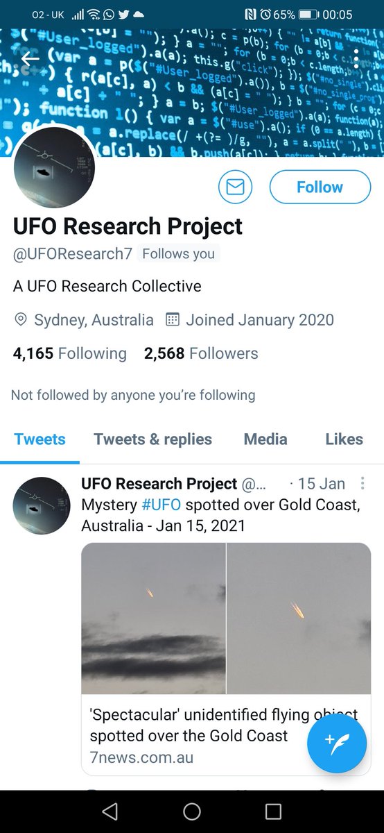barryallenaltv1's tweet photo. Finally I'm getting followers from legitimate TRUTH bombers. Aliens are real!!! Check the @SkyUK!!

#ufosightings
#Truthdom https://t.co/4bsuKFBjb8