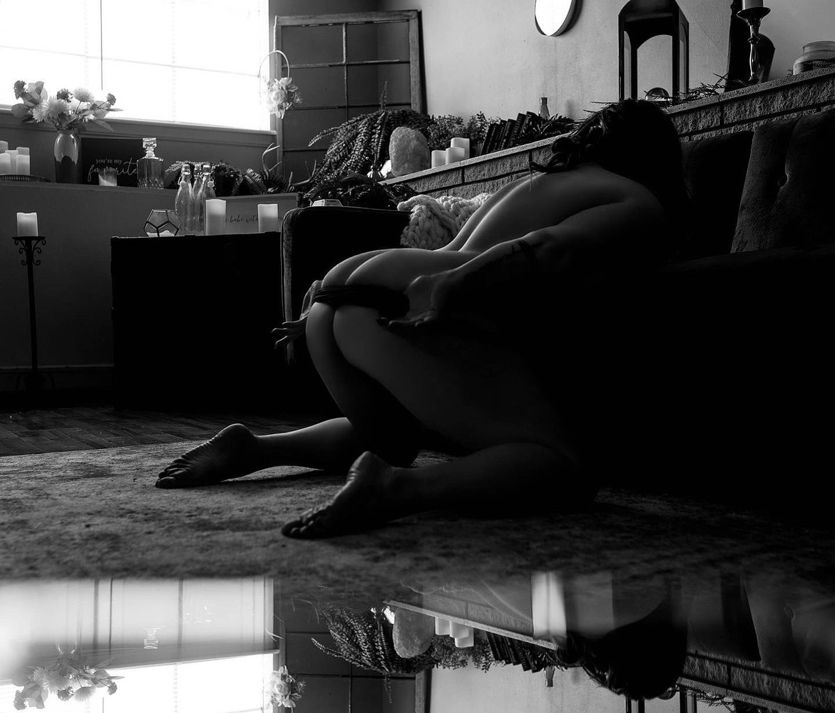 boudoirbysarah_'s tweet photo. Check my IG for a #BTS reel of my selfie session today. #BoudoirQueen #Boudie #BootyInspo #BoudoirPhotographer #OF #Oklahoma #OKC #Selfie #FridayFunday https://t.co/67w2WWKRIK