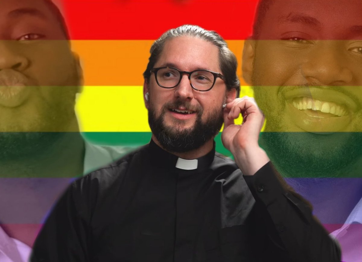 bellebeansprout's tweet photo. @richardoburnish glorious gay to you too! https://t.co/MvyHDJ2LSN
