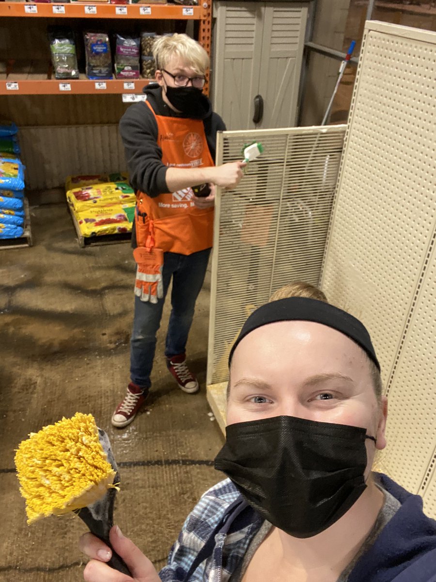Happy Friday! Nikolai and I decided to give our impulse rack a little bath tonight...so it could get a fresh coat of paint over the weekend! #THD2802