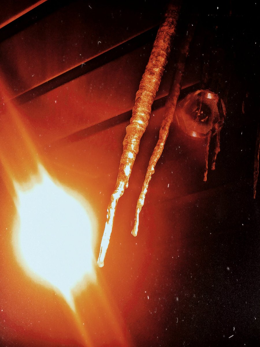 HorrorNHaunted's tweet photo. Getting creative with #icecycles #photography #winter https://t.co/K1Jxgt6H1I