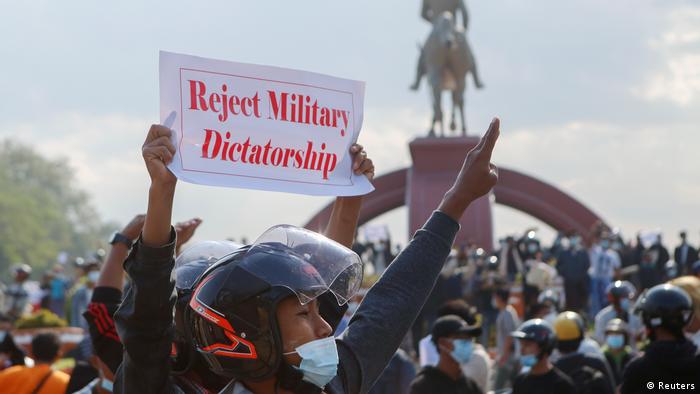 JusticeMyanmar's tweet photo. [Thread] New major release of data by @DDoSecret. Biggest leak in #Myanmar history from DICA. The released docs incl. incorporation docs &amp; shareholder details on every registered company, incl. those controlled by and associated with the Myanmar military 👉🏽https://t.co/Q7CcVt2QOQ https://t.co/RUzmfZxMgT