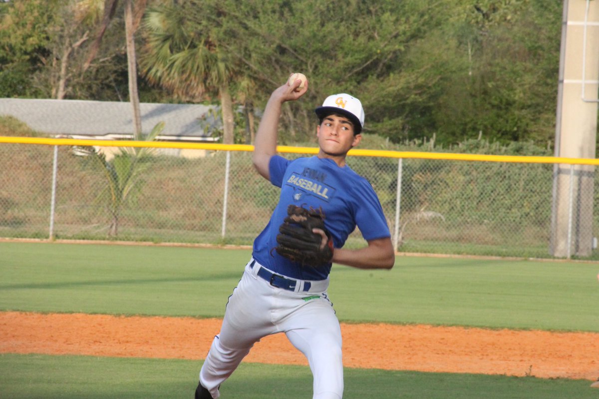 hammondsteven_1's tweet photo. Back at it after a Covid delay for whole school. Can’t wait for HS game next week. ⚾️👍@NewmanCrusaders @KnightKnationFL https://t.co/DfXHojxiah