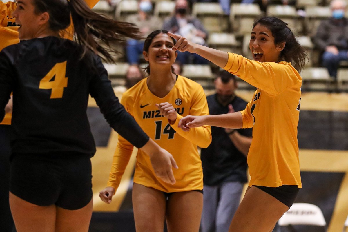 RECAP: No. 25 #Mizzou defeats visiting Georgia

🔗: bit.ly/3axLjQd

#MIZ l #ShowMe 🐯🏐