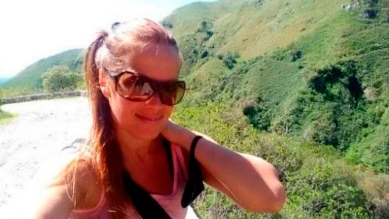 ElDoce's tweet photo. #URGENTE | El novio de Ivana Módica confirmó que la mató. Javier Galván confesó el femicidio y en estos momentos buscan el cuerpo >> https://t.co/I5SgU1y8Es https://t.co/70mm8aeZeL