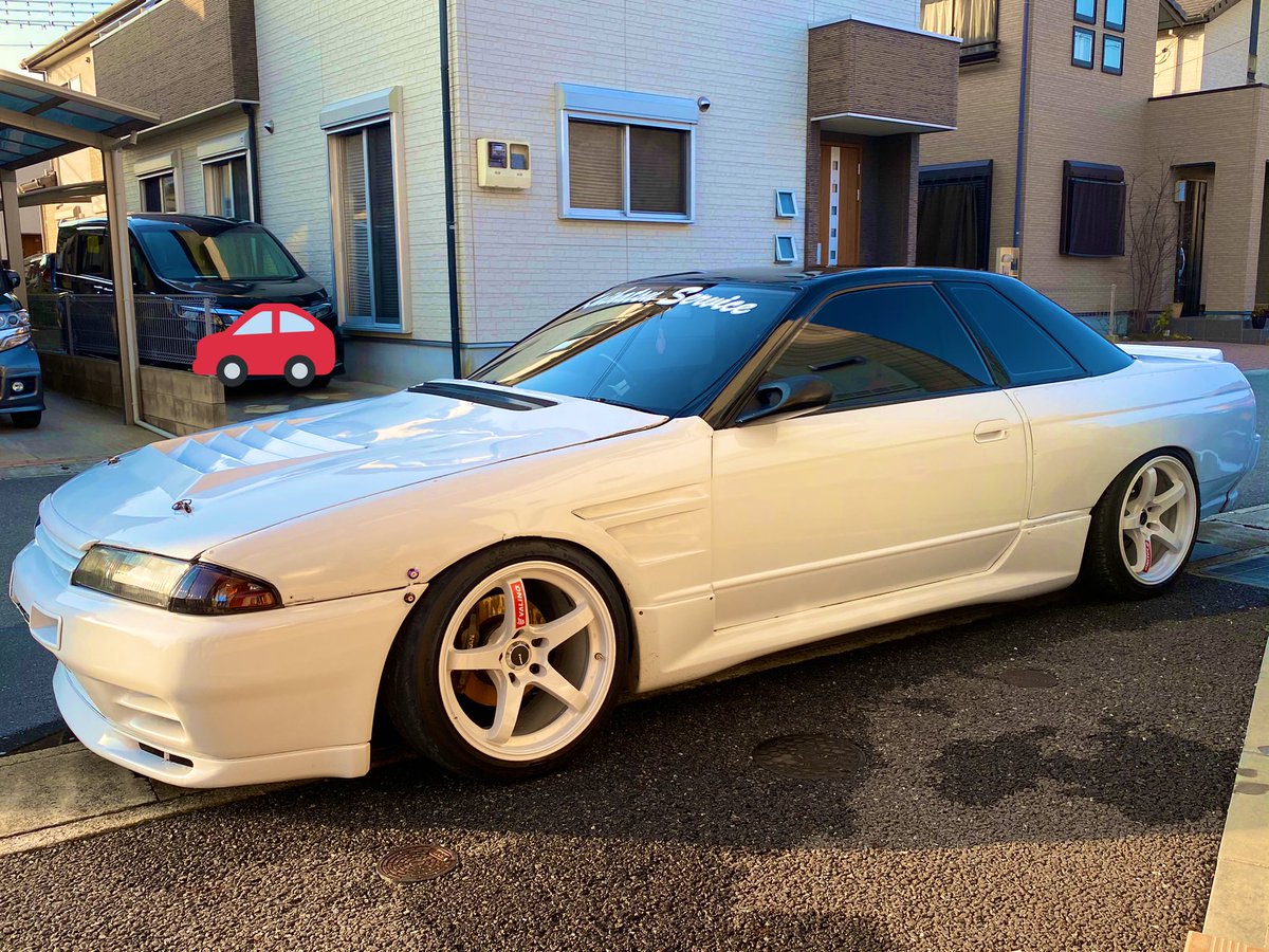 久しぶりに手洗い洗車
したけど洗車機と比べもんに
ならへんくらい綺麗になる