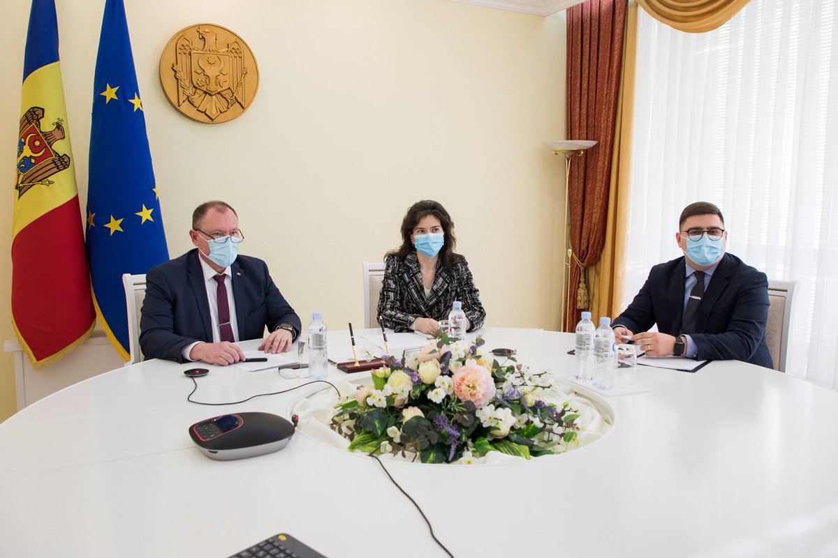 AureliuCiocoi's tweet photo. Productive videoconference w/ 🇪🇺@EU_Commission Executive VP @VDombrovskis w/ focus on progress & challenges related to the implementation of the Association Agreement, as well as #DFTA, #OMNIBUS, #SEPA & #EaP co-op. 🇲🇩 is committed for the reform agenda in its 🇪🇺 integration path https://t.co/FveXelGasd