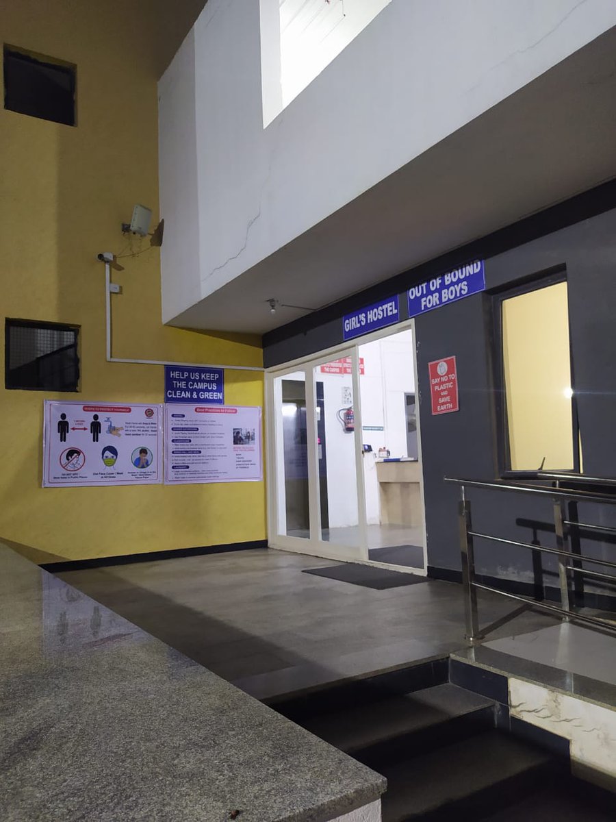 SIBMBengaluru's tweet photo. The first batch of students arrived on the 15th of Feb. All the necessary safety and precautionary measures have been put in place.
With the illuminance of the bright and cheerful faces (though covered with masks), the campus feels lively again.
#SIBMBZoomedOut #LifeAtSIBMB https://t.co/hT4e6XW7jU