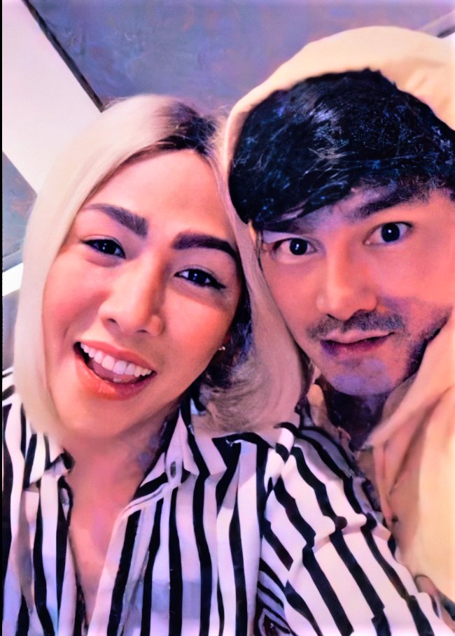 ViFeelings's tweet photo. go have fun with your cute little hobbies yaz we support you all the way yay happy VI happy us awhooo

WE ORENS YOU VICEION https://t.co/DXHo17SxAS