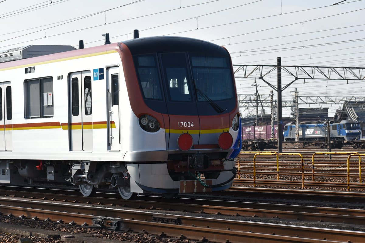 dd51_jr's tweet photo. 2021.2.20
臨8862レ東京メトロ有楽町線17000系17104F甲種輸送　甲236
EF210-901号機　稲沢にて撮影
#東京メトロ　#17000系
#17104F #甲種輸送　#JR貨物
#EF210901  #8862レ https://t.co/fFb0axqYxU