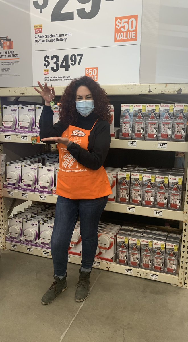Congratulations to Liz! 1380’s newest Key Carrier. This is just the start for Liz and some big things to come from her. #WeAreMartinez @Eddie94603