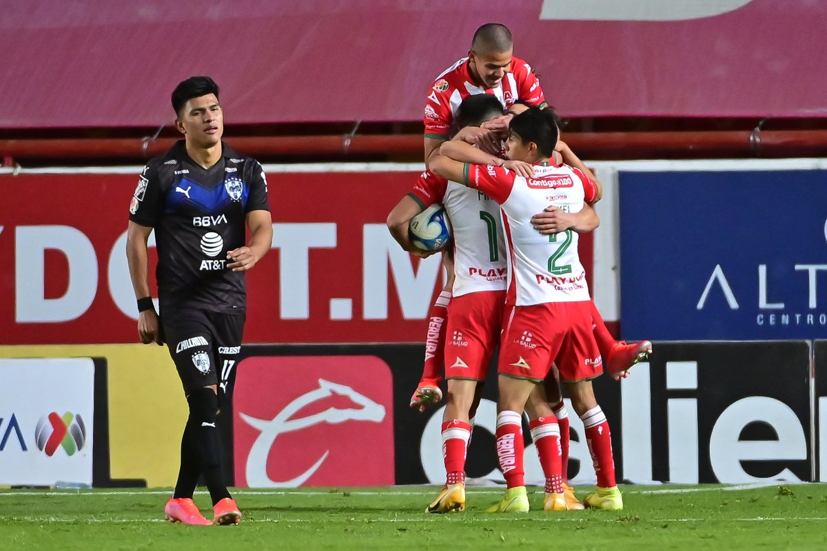 Los Rayos vienen de atrás e igualan con #Rayados pero ¿era fuera de lugar de Casas? ¿era el segundo gol del Mty? #Necaxa no empataba de local desde el 7 de agosto 2020 contra el América y Monterrey no ha perdido en los últimos 7 juegos donde Maxi Meza ha anotado #LigaBBVAMX https://t.co/C5HONUs5Tu