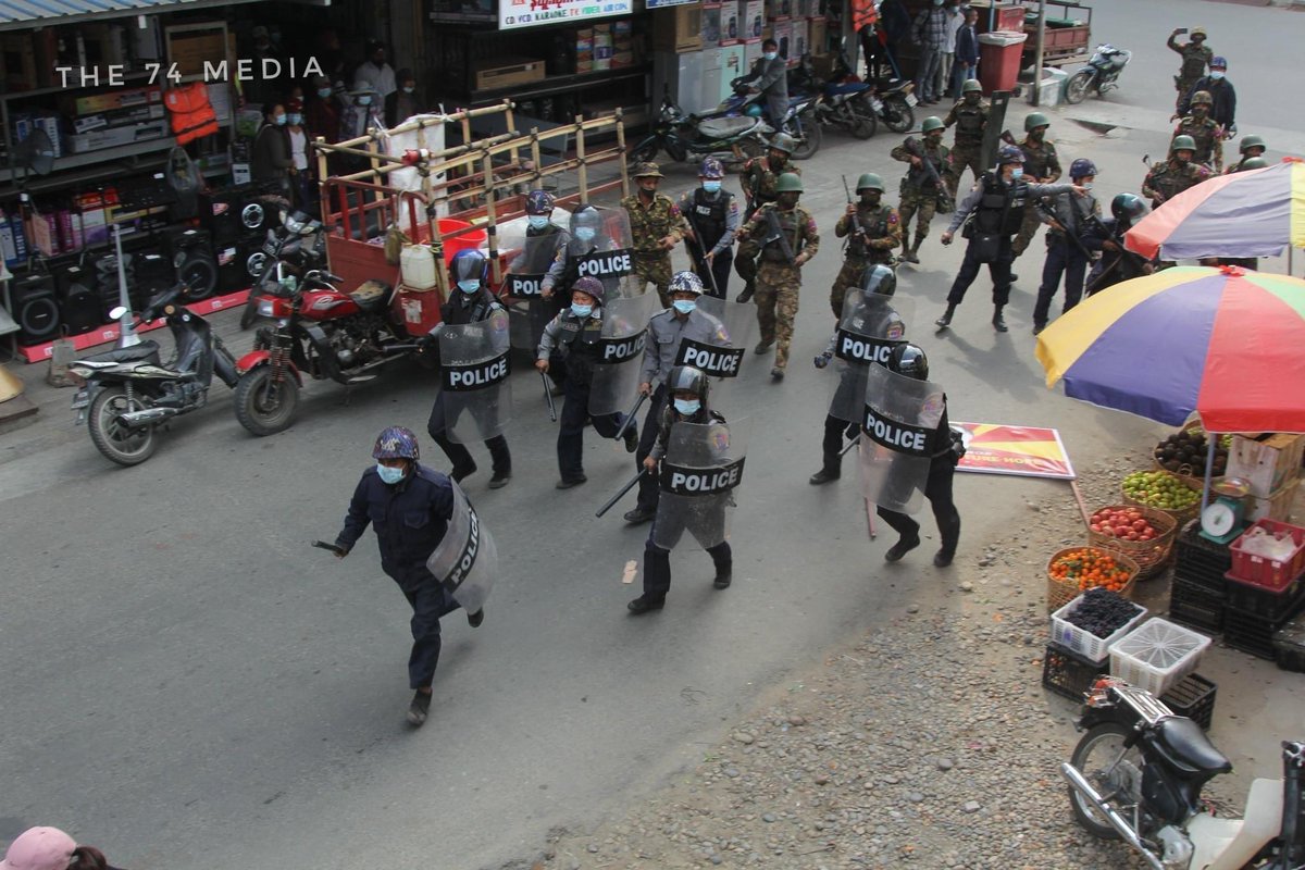 Khattar6104's tweet photo. SUPPORT CRPH

Pls respect Your people

#WhatsHappeningInMyanmar 
#Feb20Coup https://t.co/aXSttHy2a0