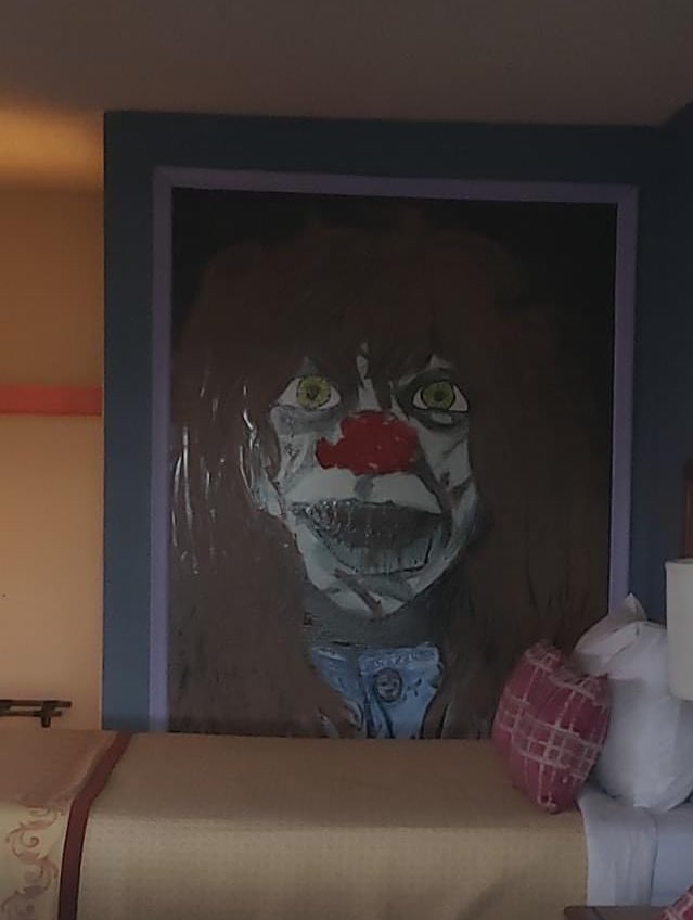 thegallowboob's tweet photo. just found out you can stay in a clown motel with different themed clown rooms for the cheap price of $90* a night and i’m both thrilled and terrified. 

*this doesn’t include the price for therapy https://t.co/anrcCTbUNT