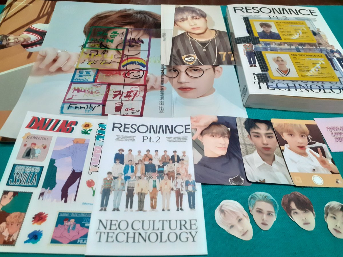 DSCH7NG's tweet photo. Sabi ko pa naman sa sarili ko postcards from onhand sale lang bibilhin ko tapos CHARAN eto na sila ngayon 😆 Thank you so much @weisalesv for these 😊 Thank you for packing them well 😊 Thank you din sa freebies super cute!💗
#weixiev https://t.co/rNOZLWdwwh