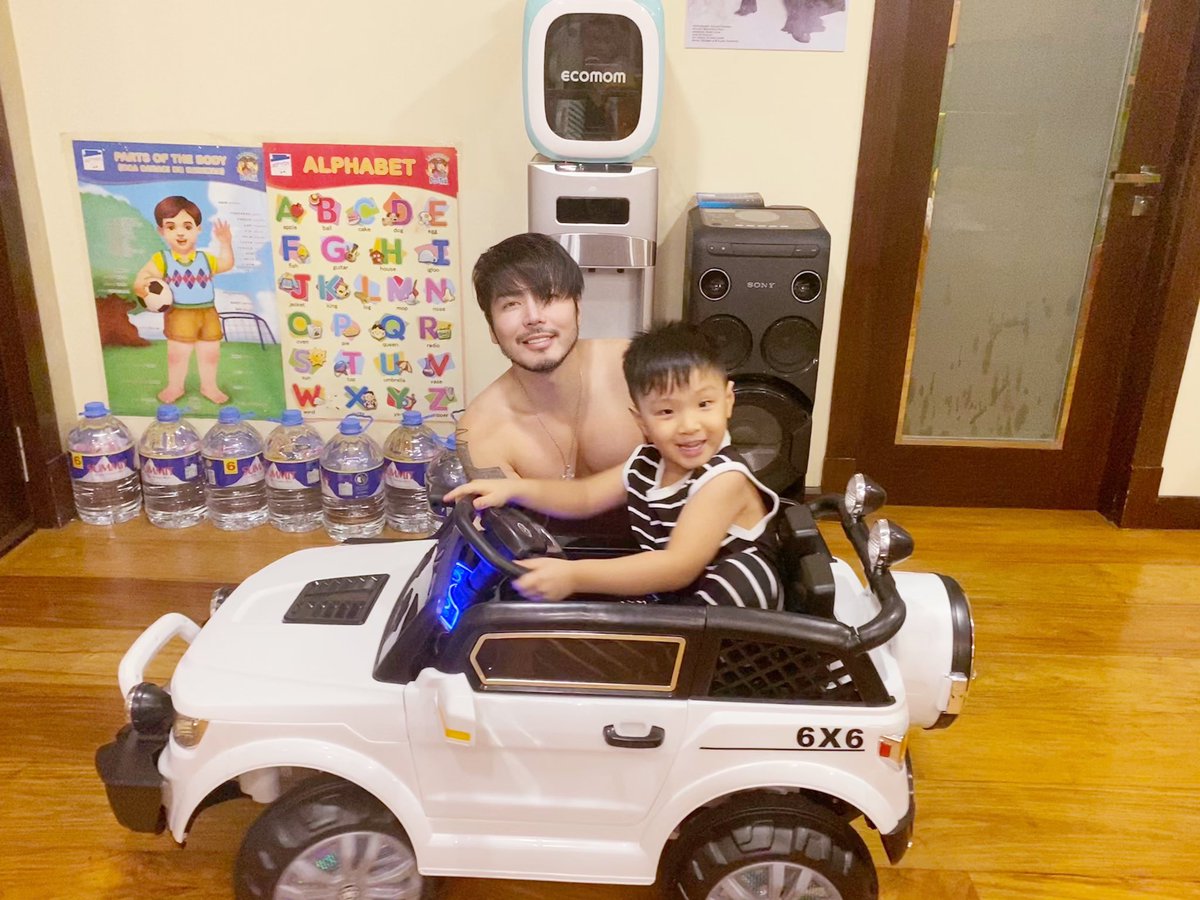 sirwil75's tweet photo. Bonding Time with my Little KaFreshness Willard King Tolentino ❤️❤️❤️ #fatherandson #sirwil75 #KaFreshness #littlekafreshness #mgakafreshness #teamkafreshness #wilberttolentino #willardkingtolentino #MightyKing #wilberttolentinovlogs #sirwilyoutubechannel #SirWilOfficialFanpage https://t.co/Ns8mXG84Np