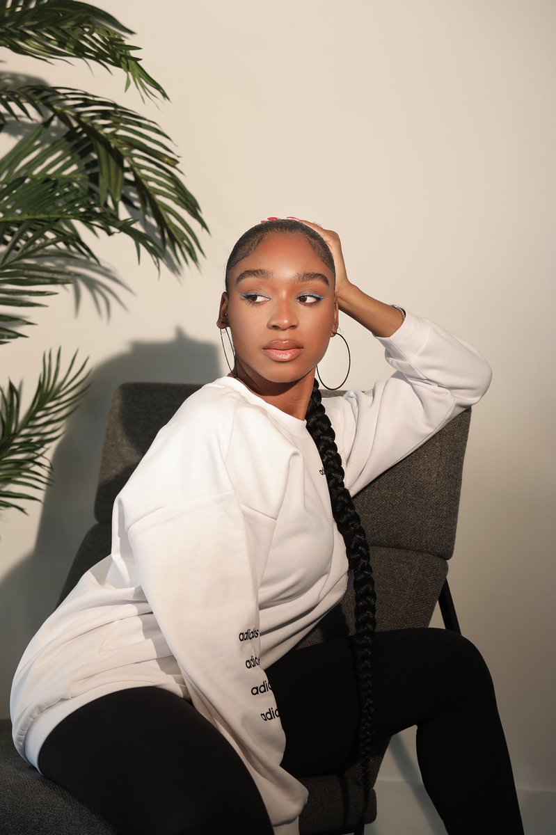 Normani's tweet photo. 🏁🤍 https://t.co/CWQ9YNJcjN