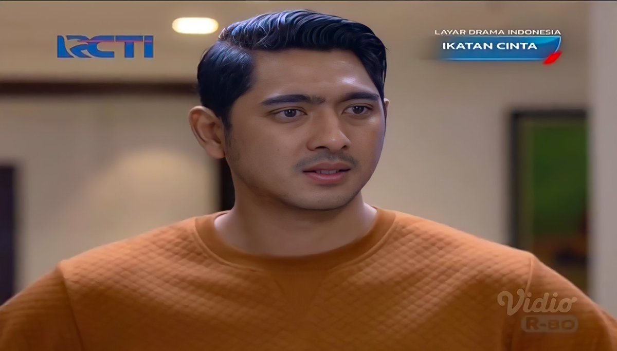 RIANA!!! tweet media