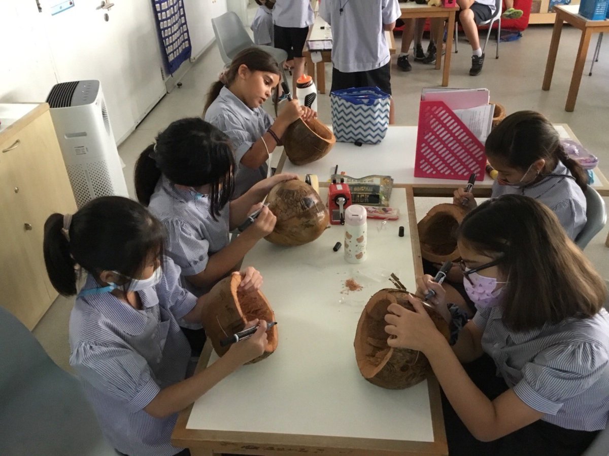 MissChloeMT's tweet photo. Before planting our coconuts we decorated them! 🥥🪴🎨🖍 We added patterns and shapes that expressed ourselves #ecoschool #sustainability #upcycle #TeamS107 #CognitaWay https://t.co/fW6o1bFuGR