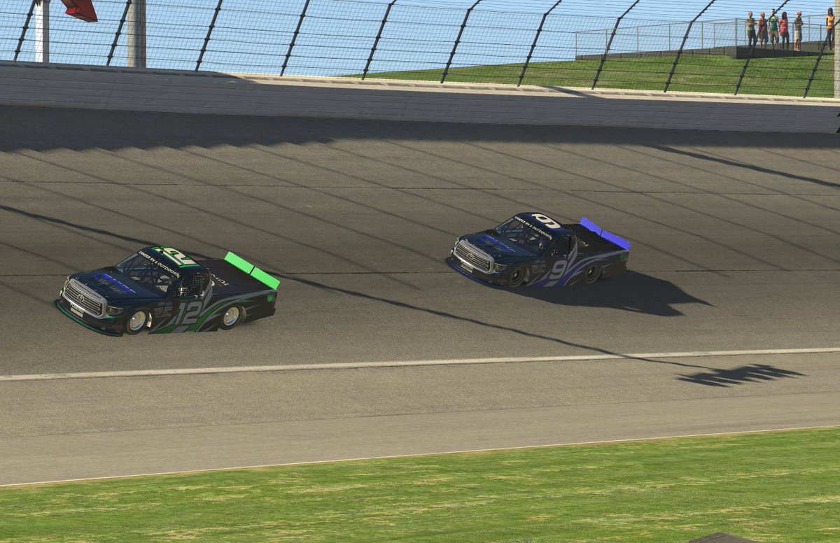 RSalTV's tweet image. Great season for the #4WideWeaponry team taking home the Super Truck Championship @ Atlanta!! Great finish for the team with a 3rd, 6th &amp;amp; 9th place to finish off the season!!