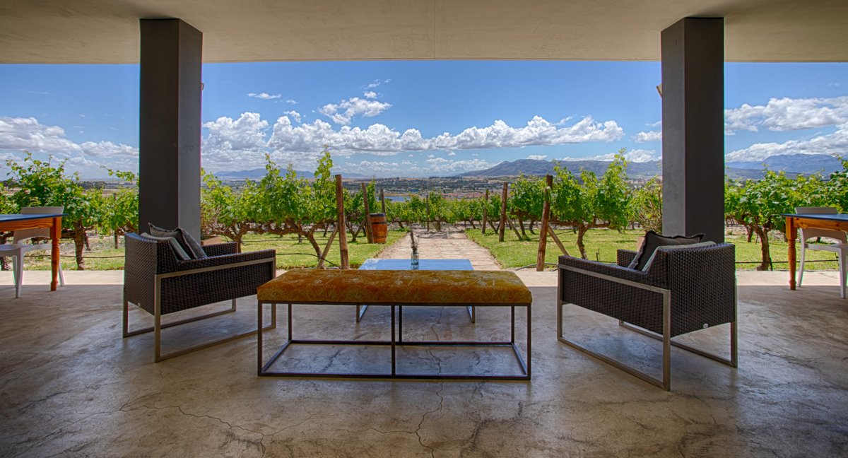 PrizedSA's tweet image. Last chance to enter our #sawine #competition with @ArraWines which ends soon. Make sure you retweet &amp;amp; share with your friends! prized.co.za/food-wine/win-…