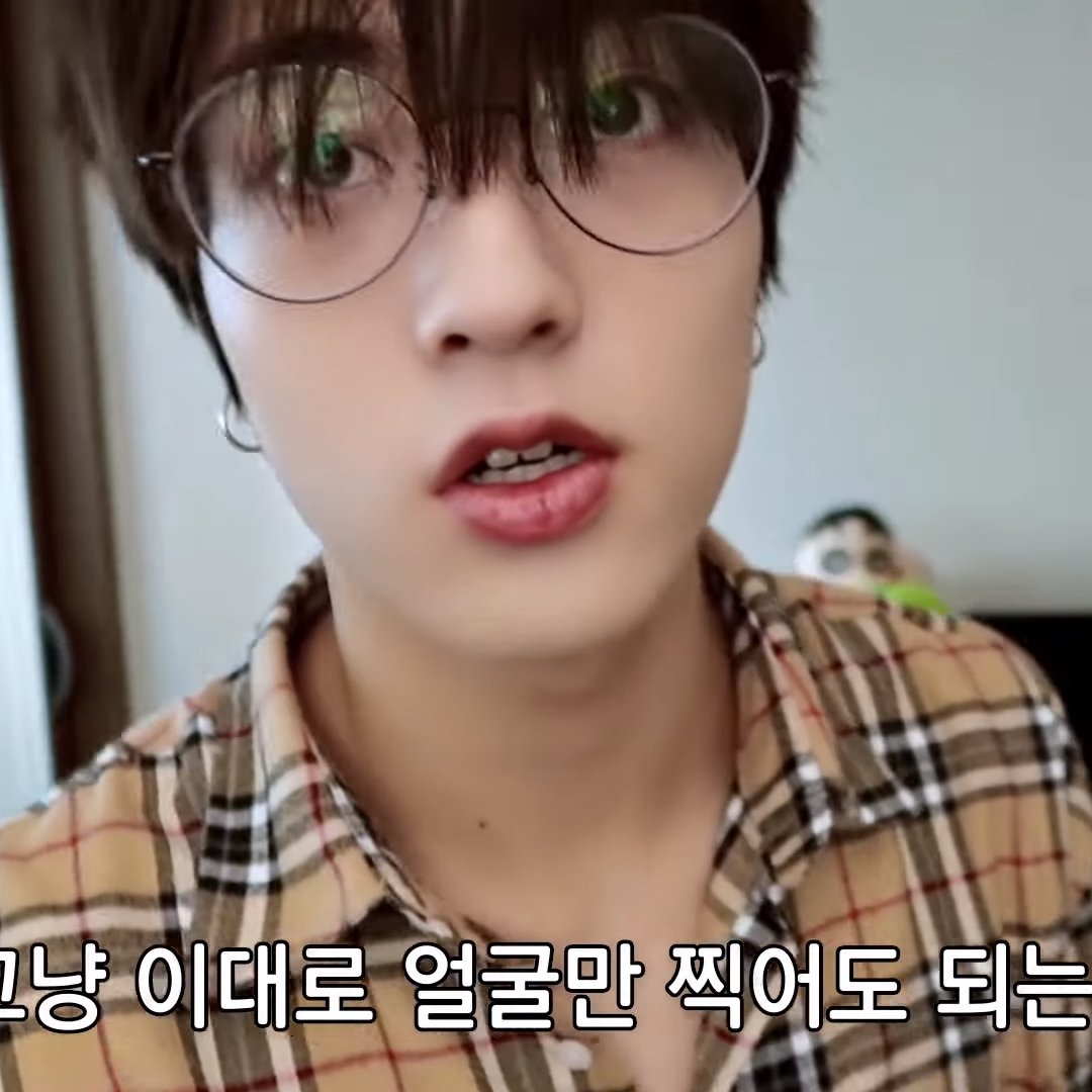 ฮรต.ทช🦋✦ tweet media