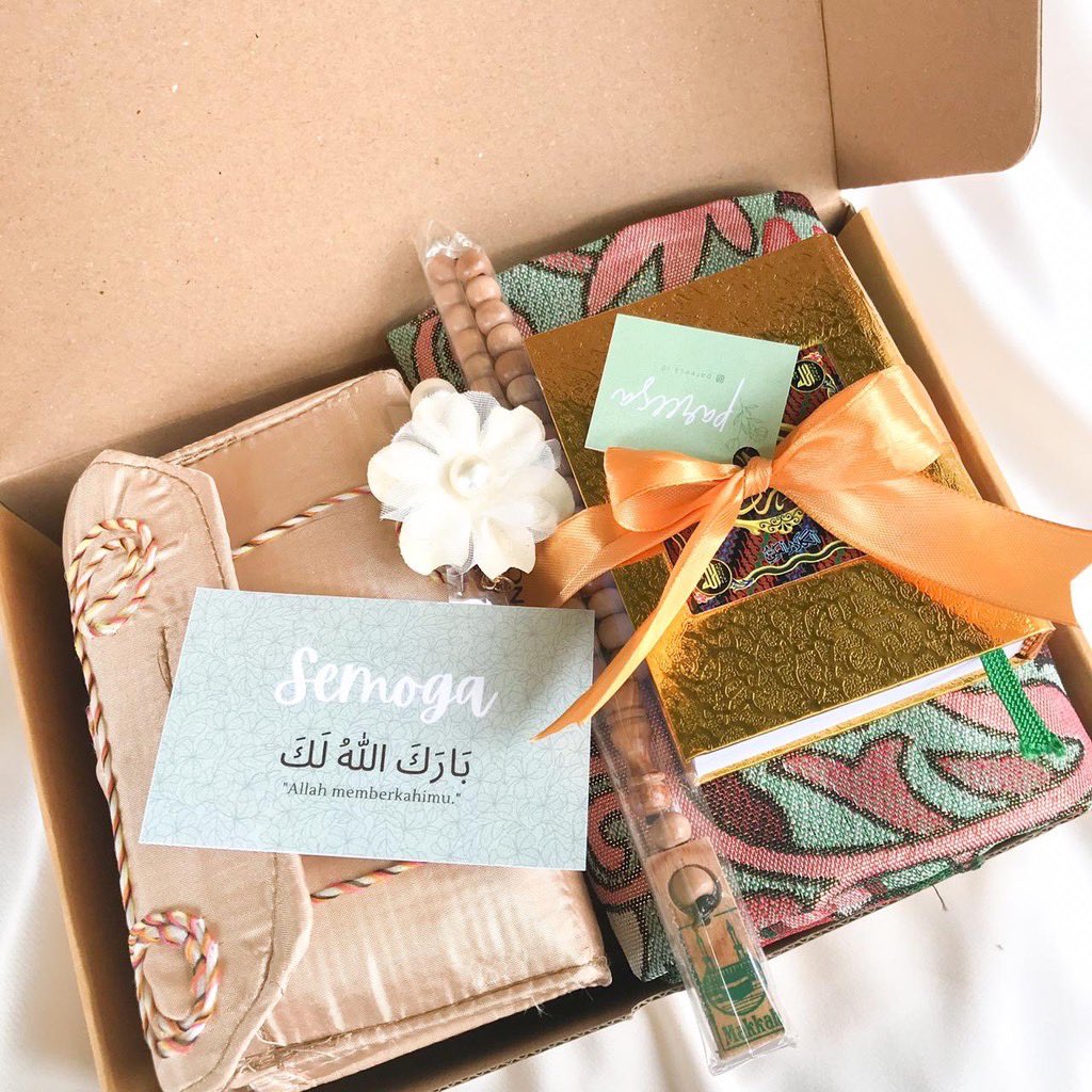 tritolshopmurah's tweet photo. Rekomendasi Olshop Jual  Seserahan/Hantaran Nikah dan Lamaran Super Lengkap dan Estetik! Ternyata Murah ya! https://t.co/9nxSkUEuWT