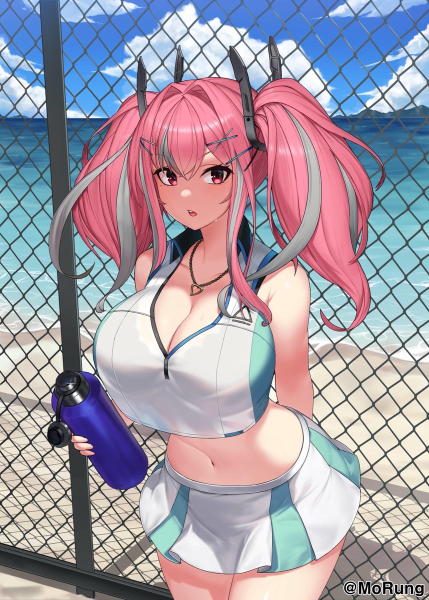 Basketballstev3's tweet photo. @Oppai4laifu Belly https://t.co/PBdXscZ19P