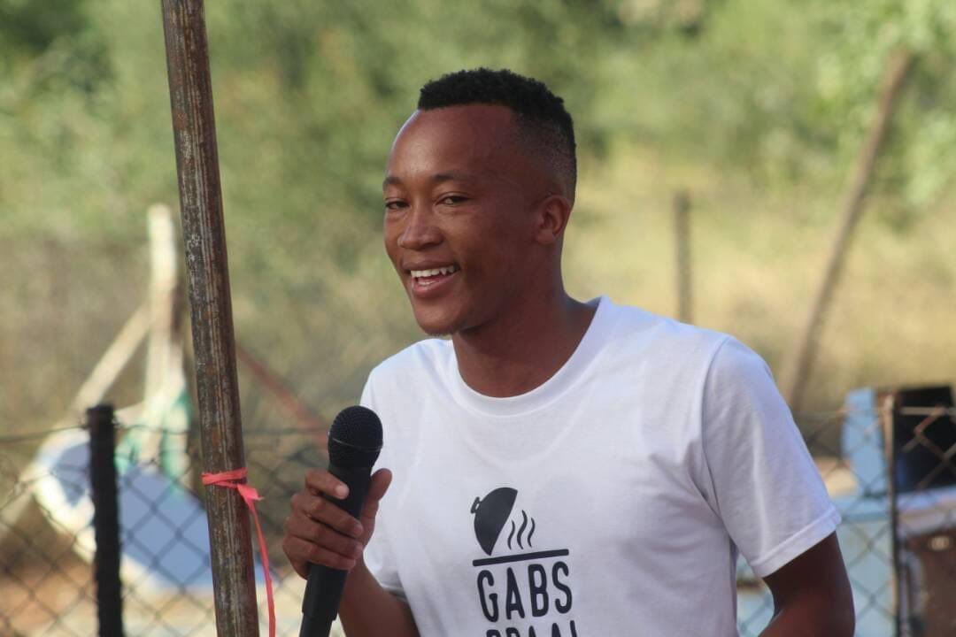 Kris_Bareki's tweet image. “Ke leboga botlhe ba ba neng ba nkeme nokeng, Le ba ba neng ba itira ekare ba NSupporta. Wena monna Dj Bunny o seka tlhola o leka go apaya, tlhwaahala ore shape ka mmino”

#TeamSlax
#StreetlyLoaded