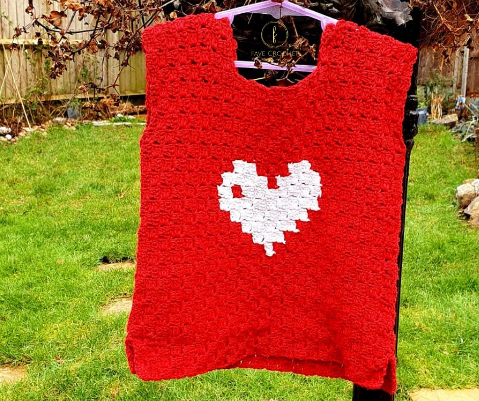 favecrochet's tweet photo. Crochet Top 🥰
Can be customized to any size and colours
Dm for orders
https://t.co/ciPCl2acOD
#favecrochet #crochetworld #crochetinspiration #crochetforyourhome #babygirl #crochetersofinstagram #handmade #crochetop
#kidstop #valentines #redlove #crochetfave #trending https://t.co/nnWnZXe1AS