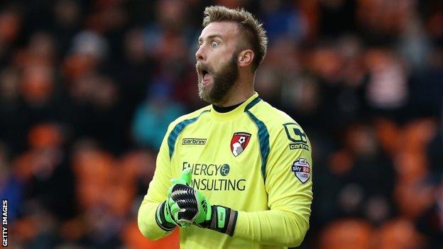 Happy Birthday Artur Boruc, a man who absolutely despised the North Stand and it only made us love you more 