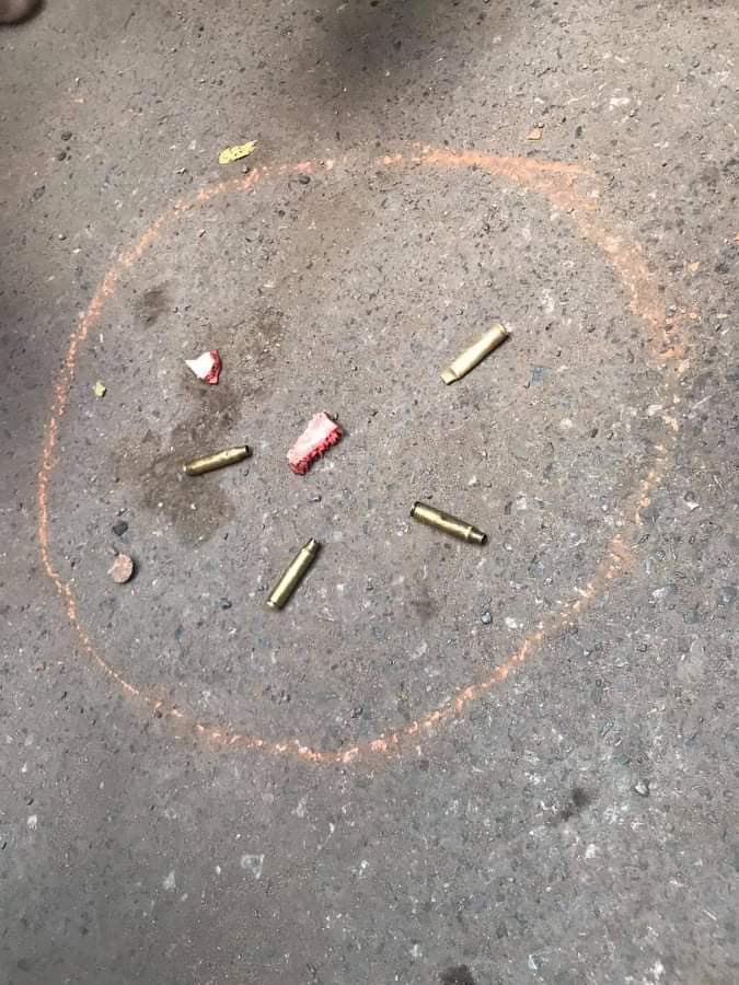 Today, the military junta brutally shot and killed the people in Mandalay. It was very cruel. Our people's leaders have been detained by the military dictatorship for 20 days.

Please save Myanmar 🇲🇲 

#Feb20Coup 
#WhatIsHappeningInMyanmar 
#savemyanmarfrommilitarycoup