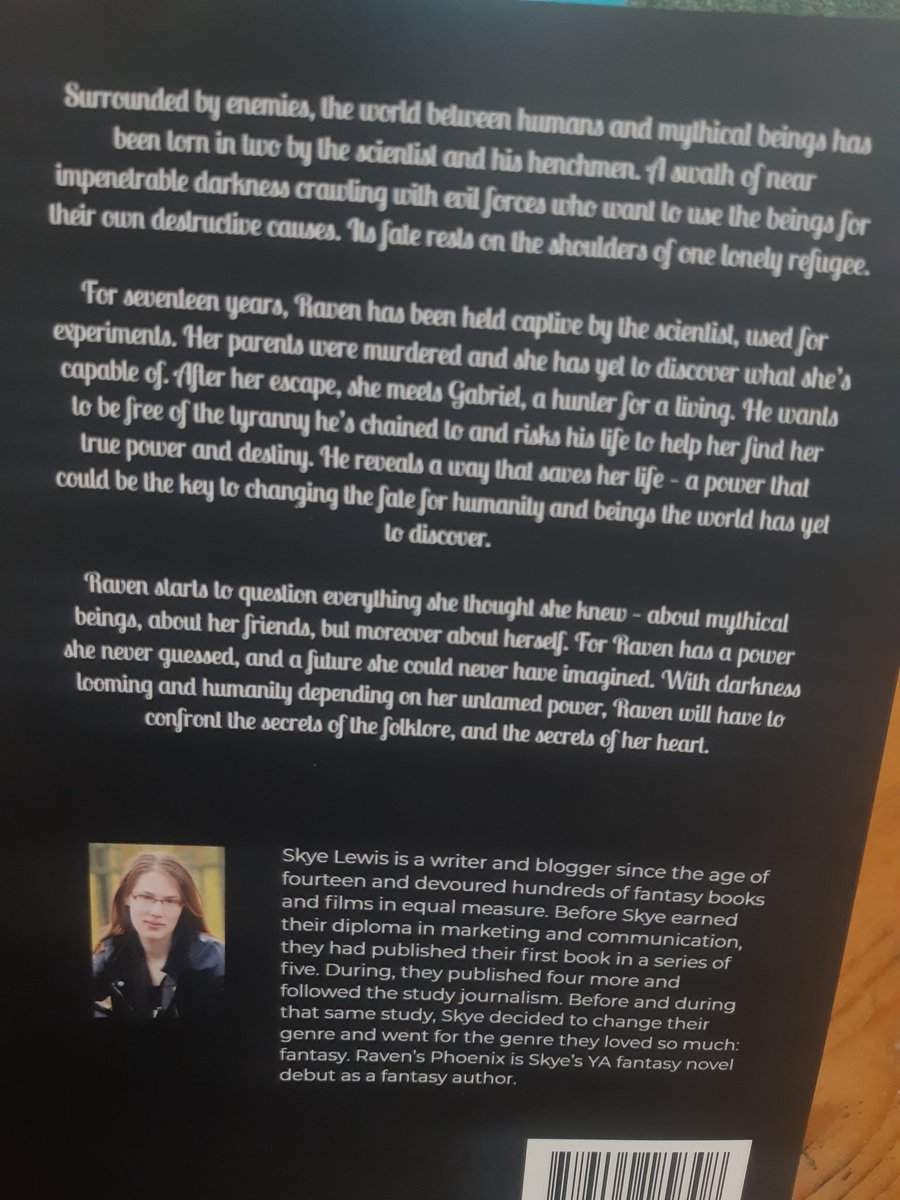 creabealounge's tweet image. DechartGames art prompts day 20: golden hour

My golden hour for today's prompt is the official title/cover reveal of my sixth book that'll come out this Wednesday February 24th via Amazon and Bol.com! 

#DechartGames #FebDechART