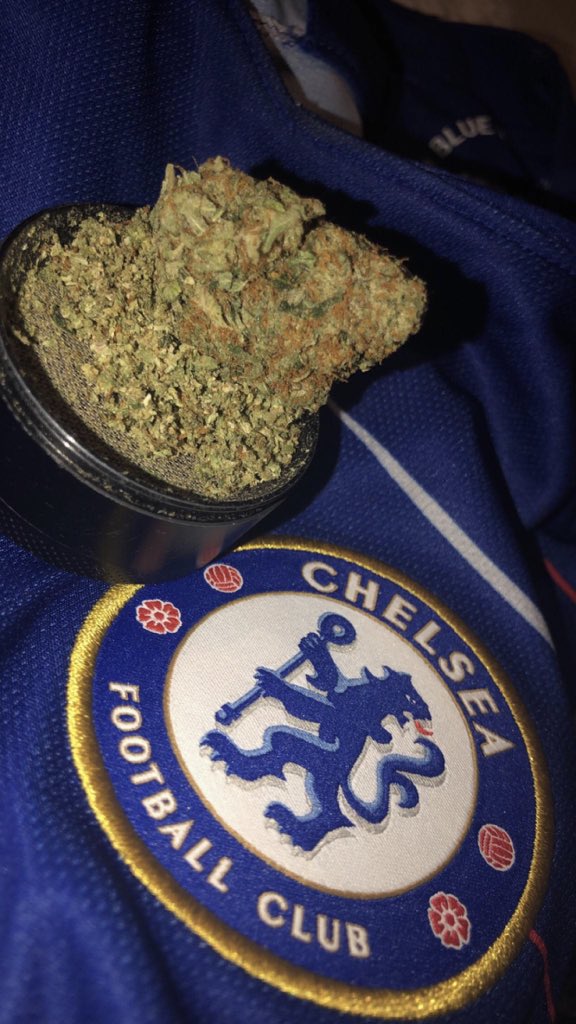 WakeNBakeDaily's tweet photo. ๐๐ Game Day LETS GO @ChelseaFC #SOUCHE ... ๐๐
#WakeNBakeDaily
#Mmemberville #StonerFam #CannabisCommunity #420Code #IAmCannabis #WakeNBake #WeedLovers ๐ https://t.co/7MX58uOaeI