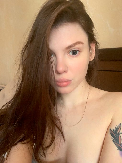 I’m alive lol soon will be on again wait me https://t.co/tvwL6m2H5w