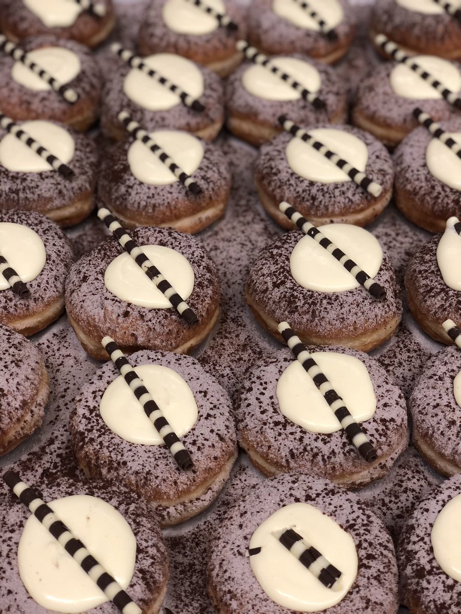 Tiramisu Doughnuts!