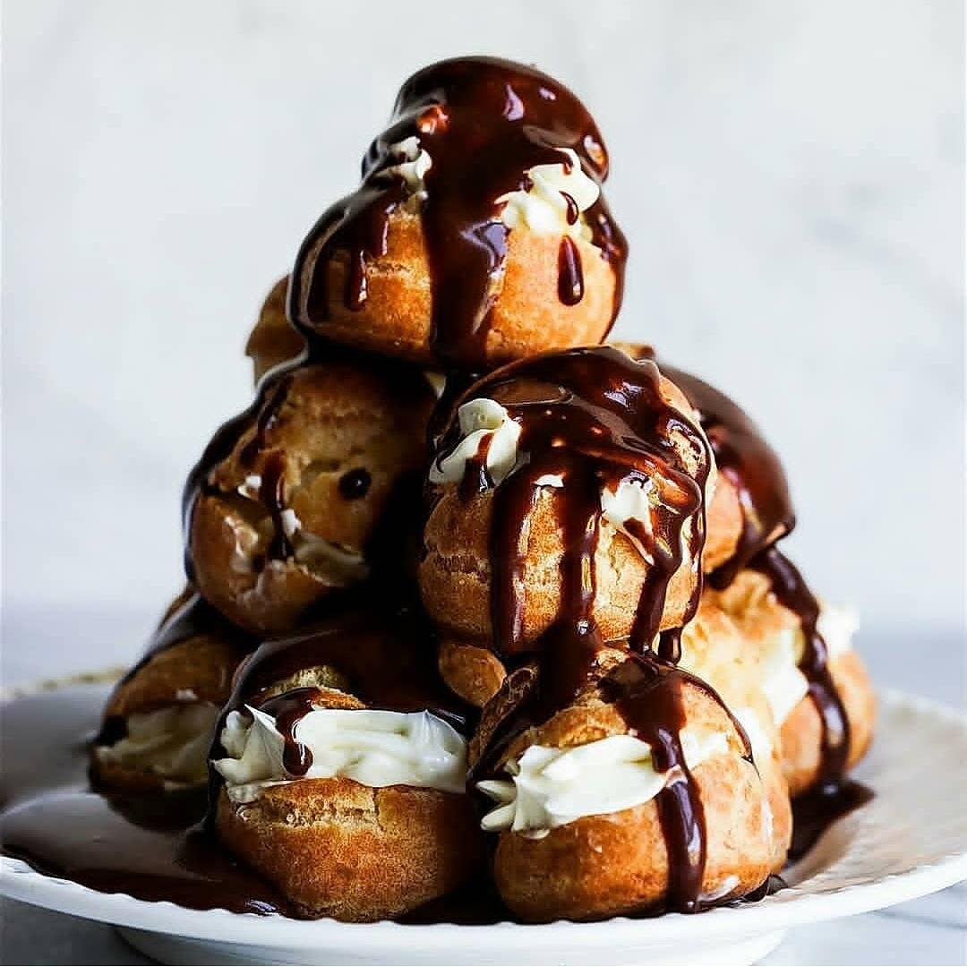 Dale sabor a tus creaciones #industriales con nuestros #aromas  #termoresistentes para #reposteria #HechoenVenezuela #aromavensabores #Venezuela #vainilla #fresa #chocolate #aromas #esencias #saboresaromaven #produccionnacional  #AromavenGalletas #45añosAromaven #Aromaven